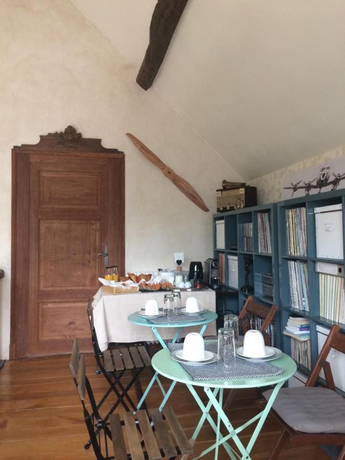 Chambre A La Campagne Chaumont-sur-Tharonne Exteriör bild